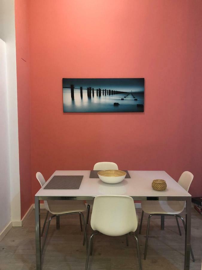 Loft Silvia, Cadiz Centro Apartment Luaran gambar