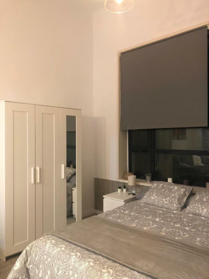 Loft Silvia, Cadiz Centro Apartment Luaran gambar