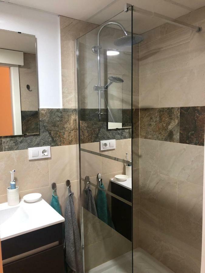 Loft Silvia, Cadiz Centro Apartment Luaran gambar