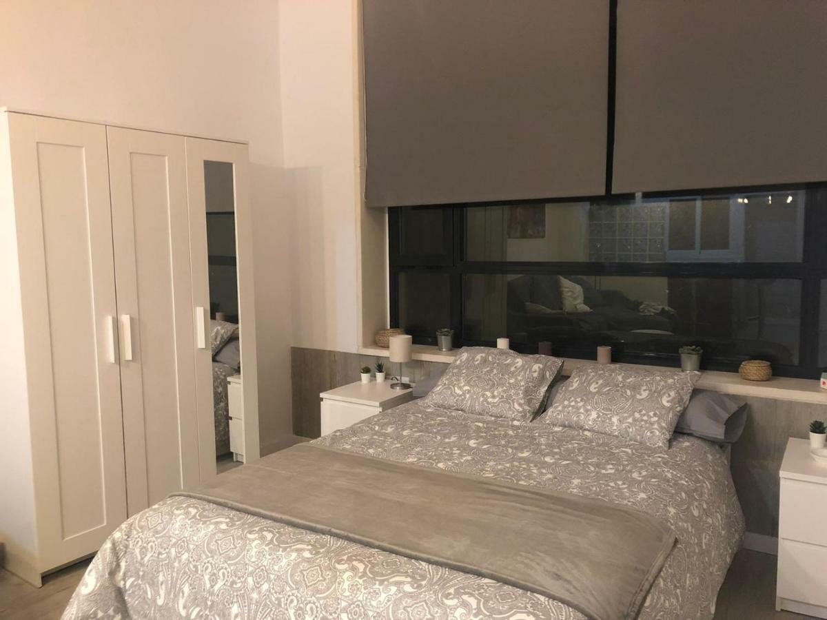 Loft Silvia, Cadiz Centro Apartment Luaran gambar